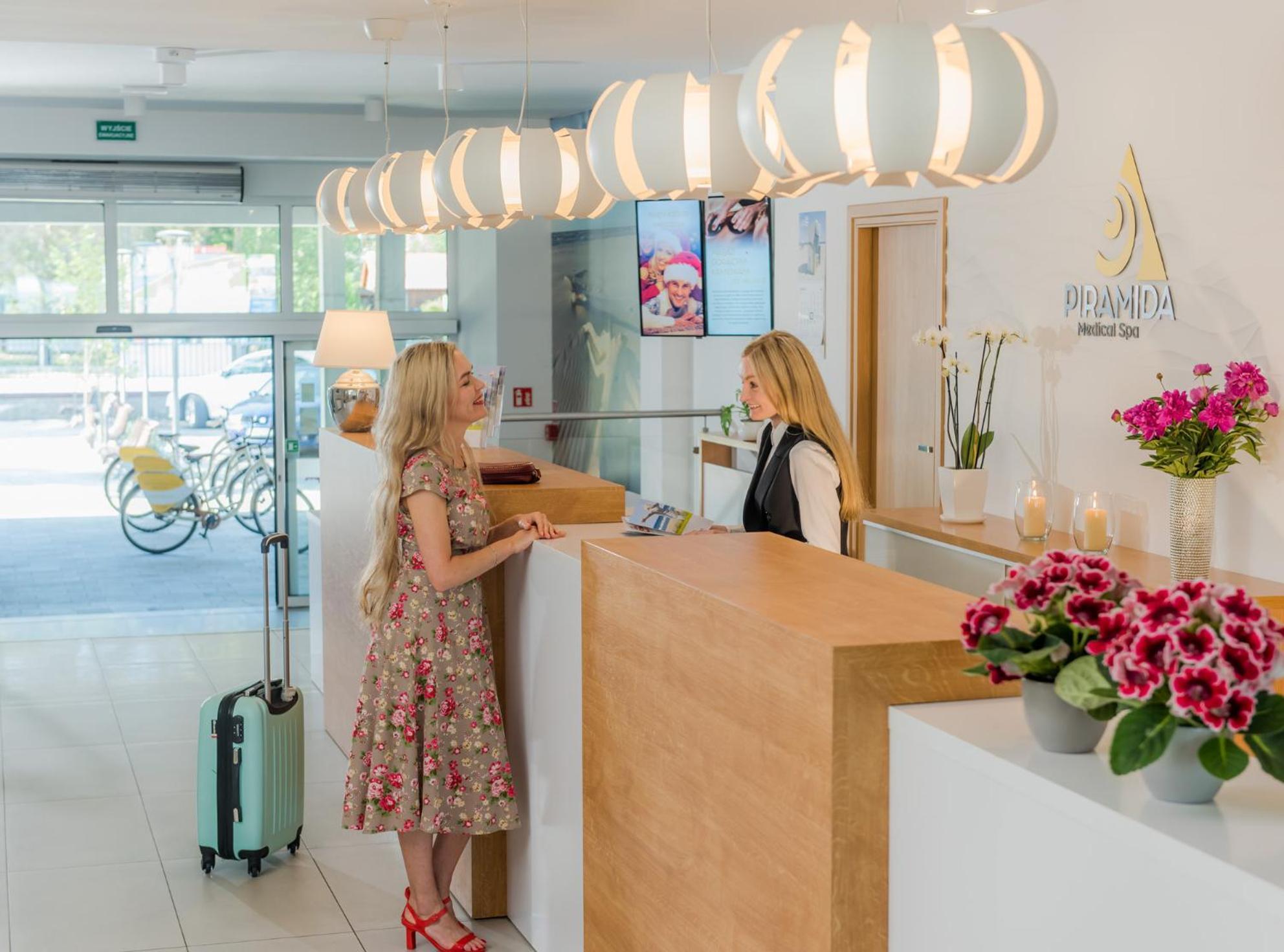 Piramida Medical Spa เมอร์เชเชโน ภายนอก รูปภาพ